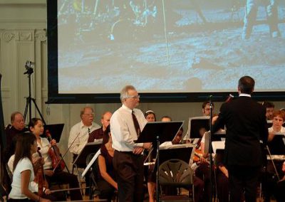 CSSS' Jim Plaxco providing narration to the Blast Off concert - performed by the Music Institute of Chicago Orchestra - Sept. 2007